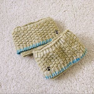 🌻 BearPaw Green and Blue Knit Boot Cuffs